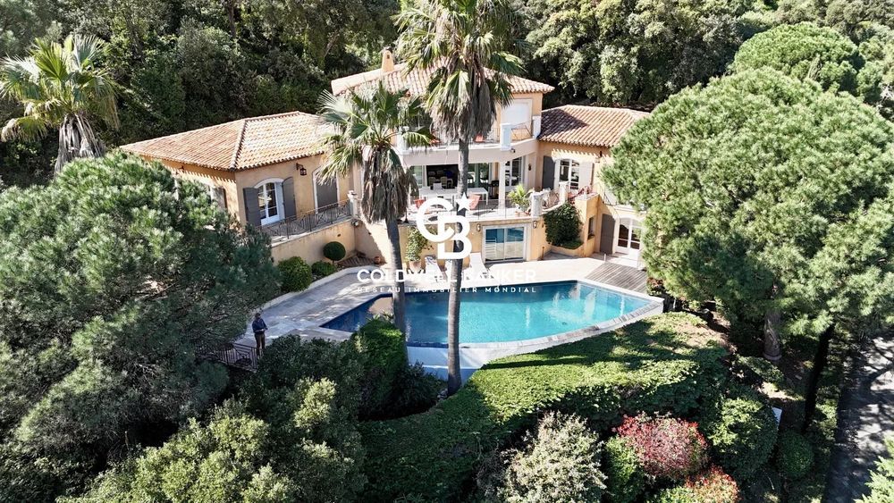 � vendre  Maison Cavalaire-sur-Mer (83240)