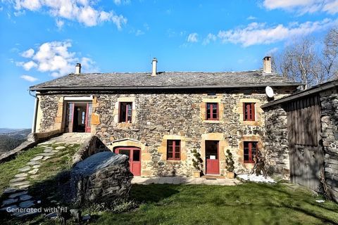   EXCLUSIVIT� � FERME EN PIERRES AVEC D�PENDANCE ET VUE IMPRENABLE Maison - 7 pi�ce(s) - 270 m�