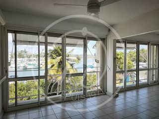  Appartement � louer 4 pi�ces 121 m�