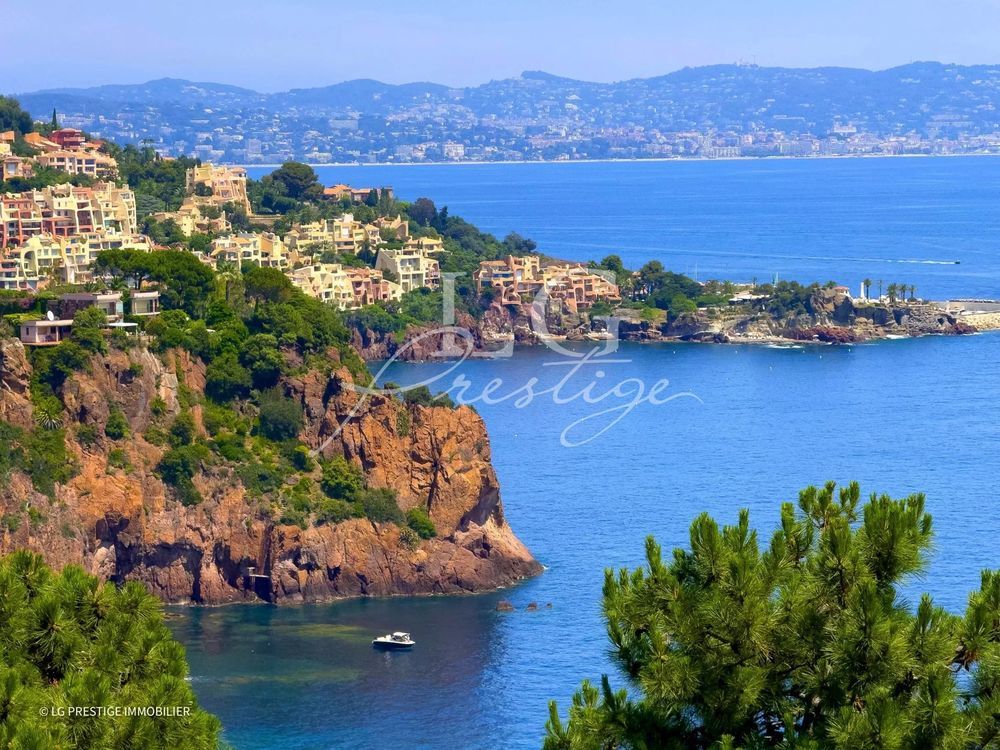 � vendre  Maison Th�oule-sur-Mer (06590)