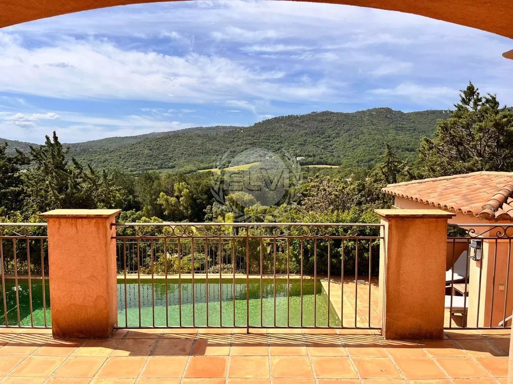 � vendre  Maison Le Plan-de-la-Tour (83120)