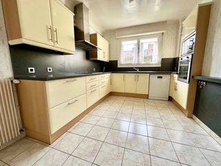  Appartement � louer 4 pi�ces 100 m�