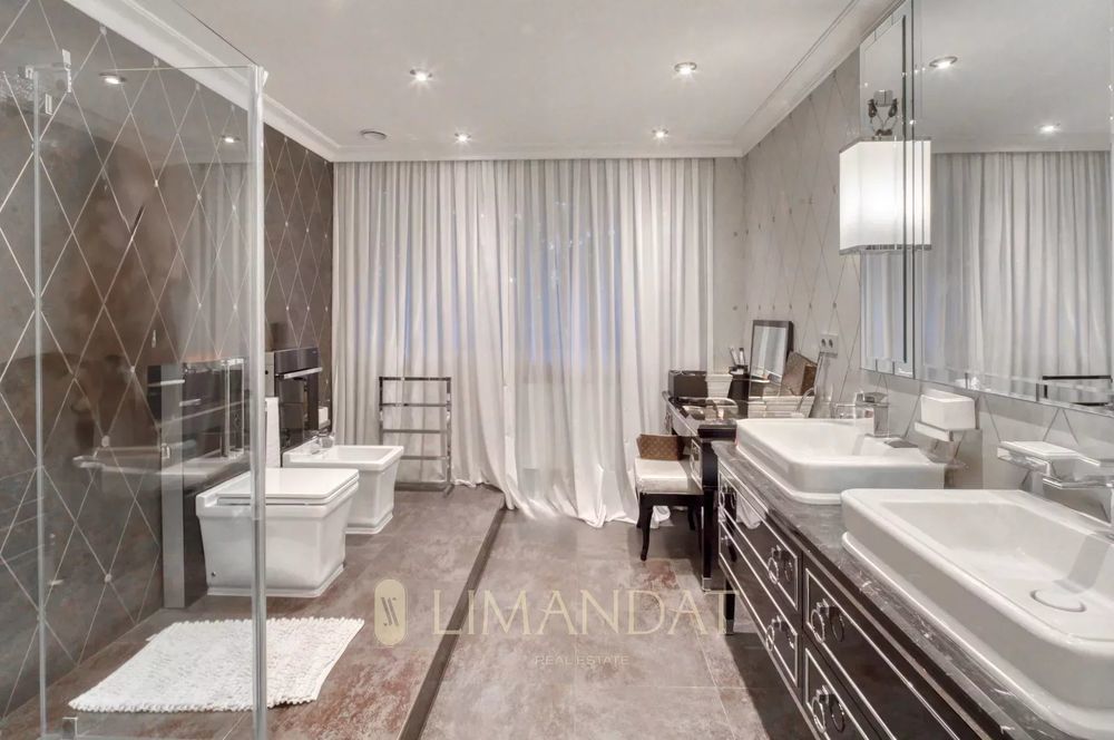 � vendre  Appartement Vallauris (06220)