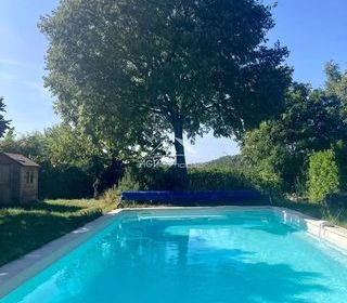  Maison � vendre 14 pi�ces 308 m�