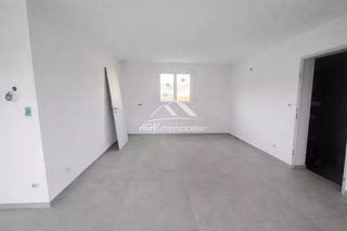  Maison 4 pi�ces 99 m� Saint-martin-de-valgalgues