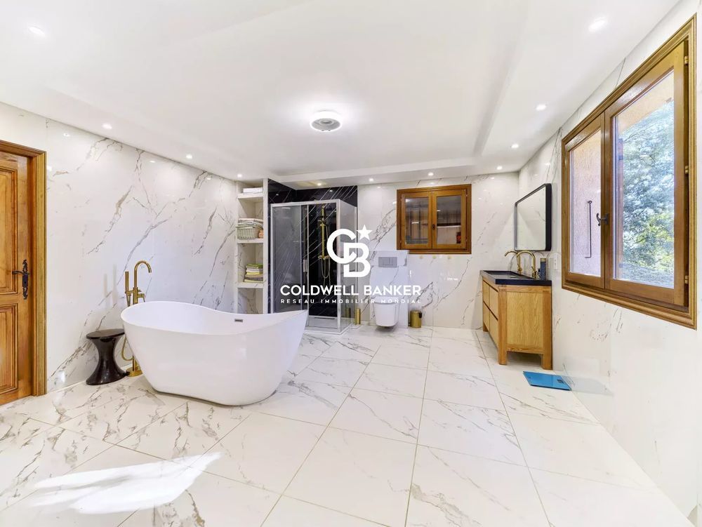 � vendre  Villa La Colle-sur-Loup (06480)