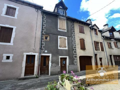   Maison de village au centre de Marvejols Appartement - 54 m�