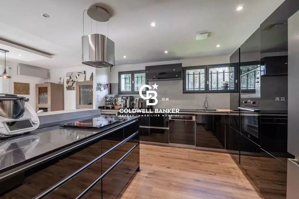 � vendre  Villa Montagnole (73000)