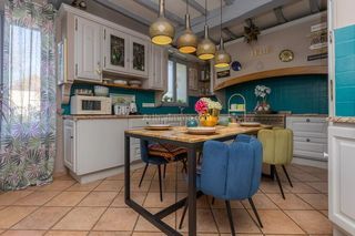  Maison � vendre 10 pi�ces 219 m�