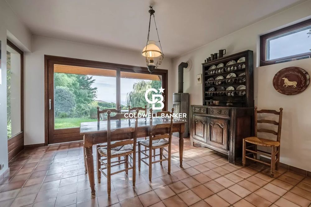 � vendre  Villa V�traz-Monthoux (74100)