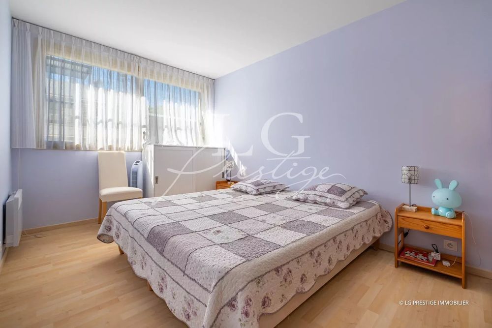 � vendre  Appartement Mandelieu-la-Napoule (06210)