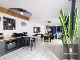  Maison � vendre 5 pi�ces 175 m�