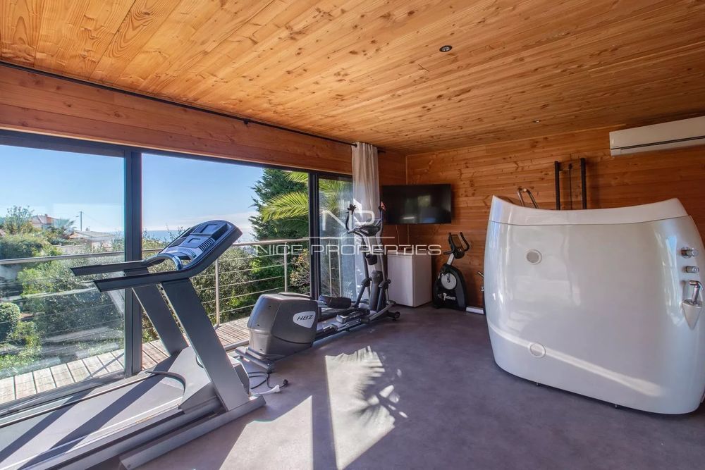 � vendre  Villa Nice (06200)