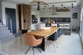  Appartement � vendre 4 pi�ces 139 m�