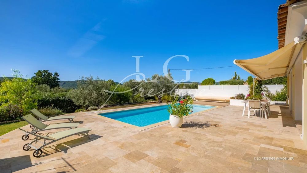 � vendre  Maison Bagnols-en-For�t (83600)