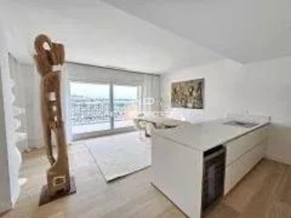  Appartement � vendre 4 pi�ces 111 m�