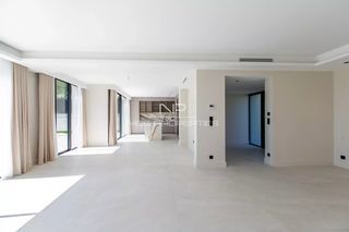  Villa � vendre 8 pi�ces 280 m�