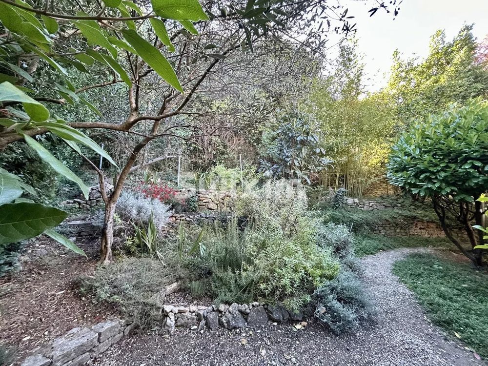 � vendre  Maison Cotignac (83570)