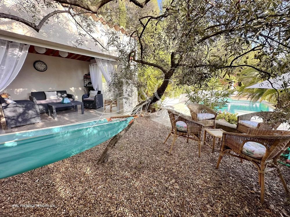 � vendre  Maison Montauroux (83440)