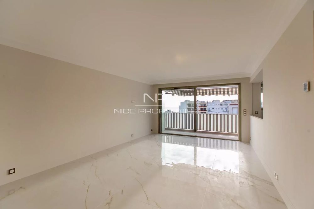 � vendre  Appartement Juan Les Pins (06160)