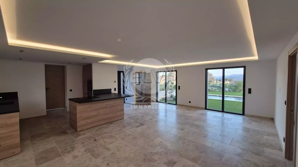 � vendre  Maison Les Arcs (83460)