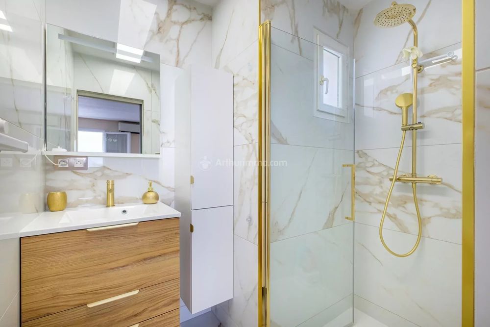 � vendre  Maison Villeurbanne (69100)