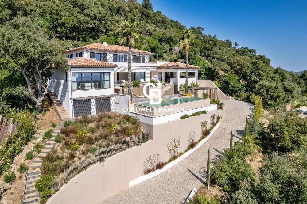 � vendre  Villa Cavalaire-sur-Mer (83240)