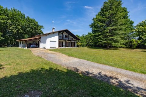   EXCLUSIVITE MAISON LANDAISE TYPE 6 Maison - 7 pi�ce(s) - 154 m�