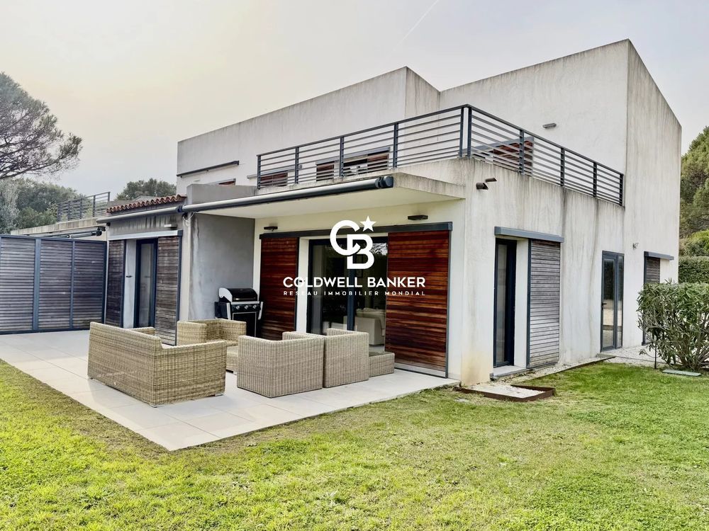 � vendre  Maison Cavalaire-sur-Mer (83240)