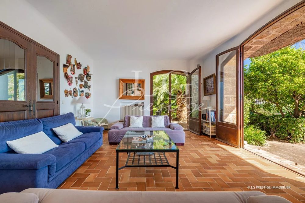 � vendre  Maison Th�oule-sur-Mer (06590)