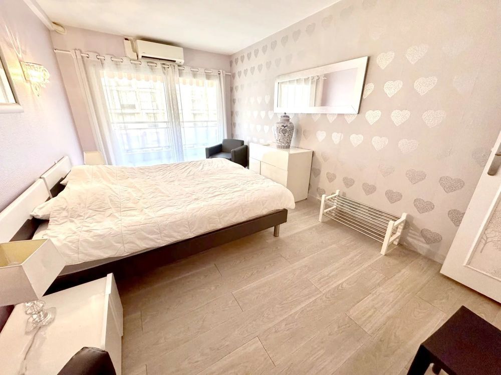 � vendre  Appartement Cannes (06400)