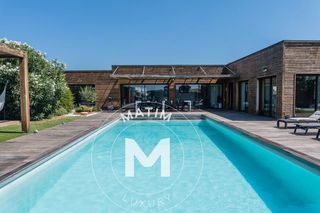  Maison � vendre 8 pi�ces 226 m�