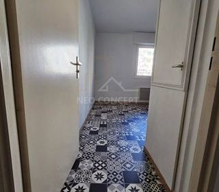  Appartement � vendre 4 pi�ces 80 m�