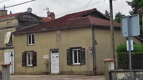   BAISSE de PRIX. Grande Maison,4 chambres � Eclaron Maison - 6 pi�ce(s) - 170 m�