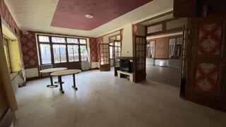  Villa � vendre 15 + pi�ces 638 m�