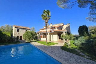  Maison � vendre 11 pi�ces 200 m�