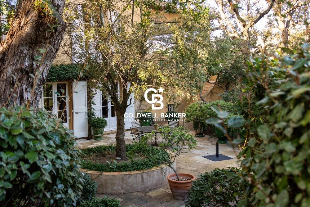 � vendre  Villa Rayol-Canadel-sur-Mer (83820)