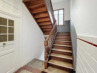  Immeuble � vendre 15 + pi�ces 331 m�