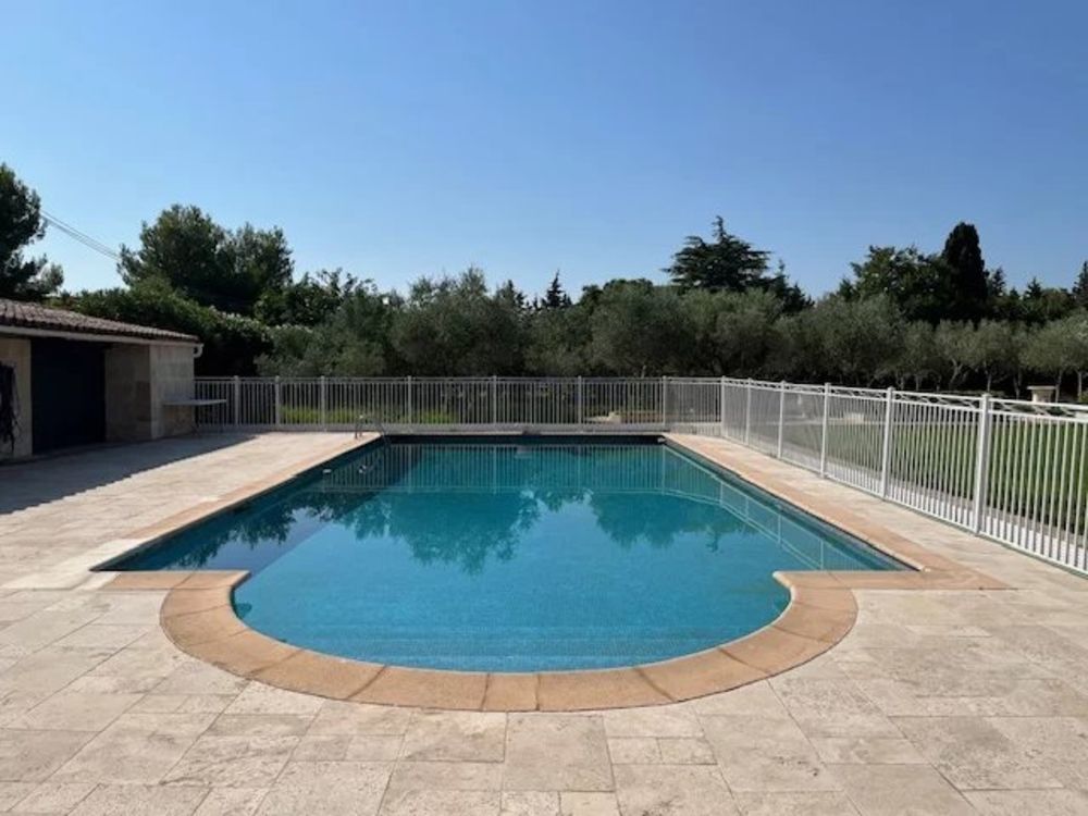 � vendre  Villa Arles (13200)
