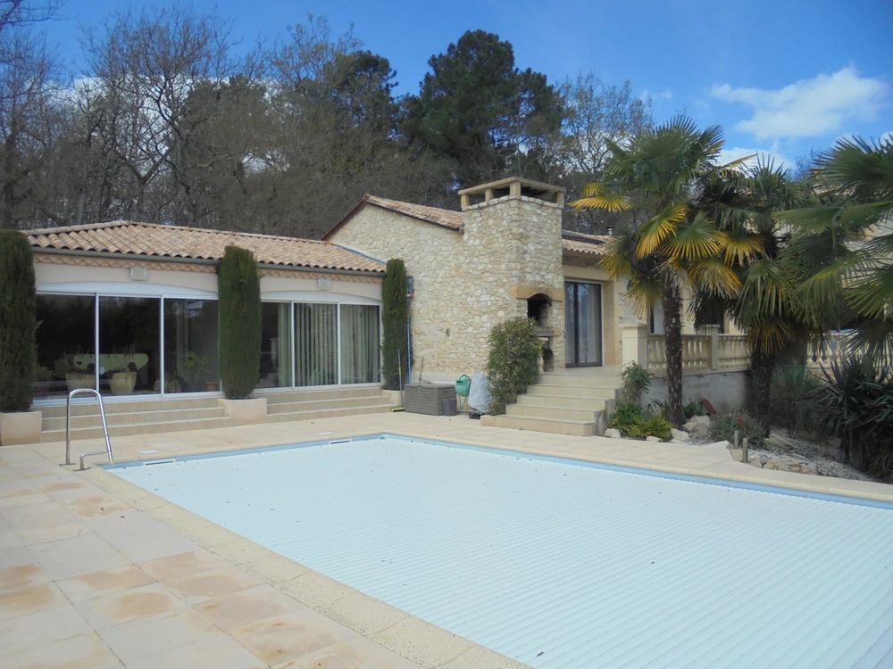 � vendre  Villa P�rigueux (24000)