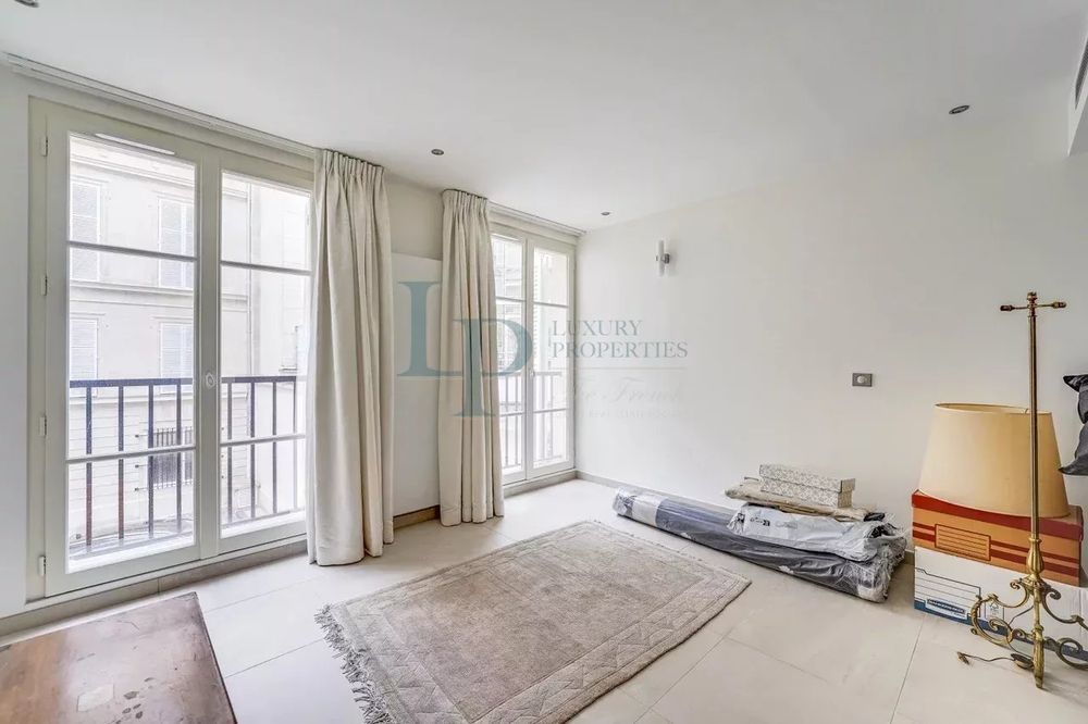 � vendre  Appartement Paris 8