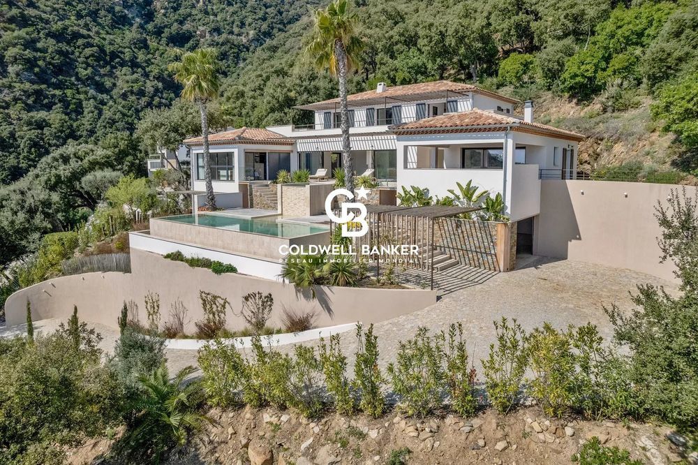 � vendre  Villa Cavalaire-sur-Mer (83240)