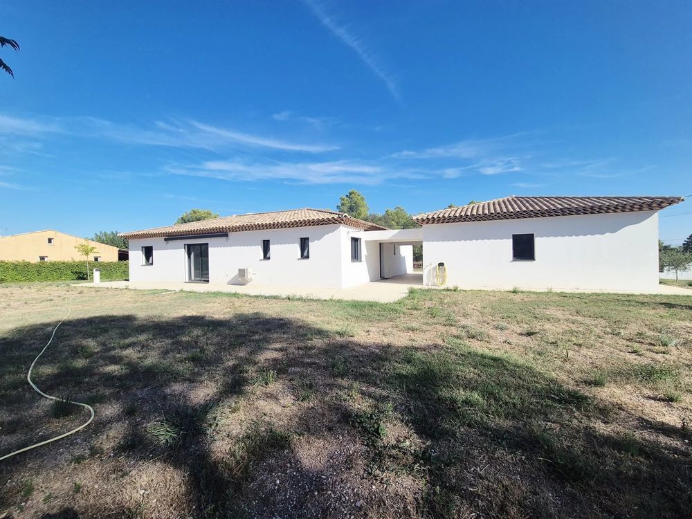 � vendre  Maison Le Cannet-des-Maures (83340)