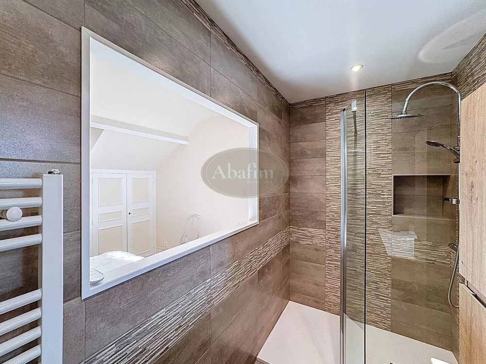 � vendre  Villa Laslades (65350)