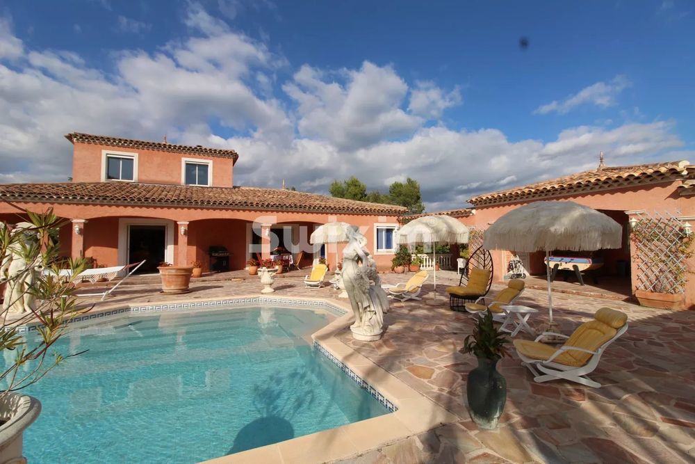 � vendre  Villa Fayence (83440)