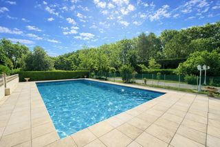  Maison � vendre 9 pi�ces 237 m�