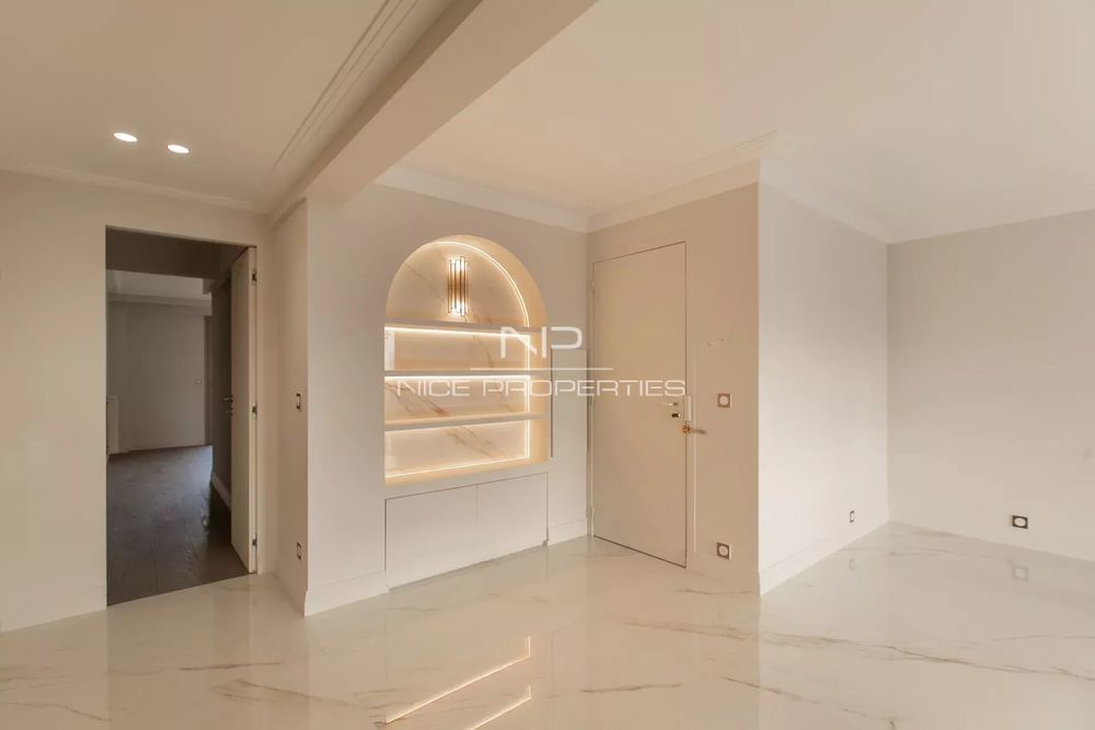 � vendre  Appartement Juan Les Pins (06160)