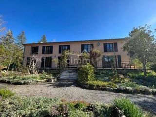  Maison � vendre 11 pi�ces 400 m�