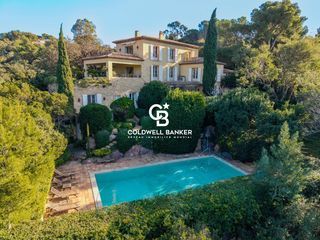  Villa � vendre 10 pi�ces 