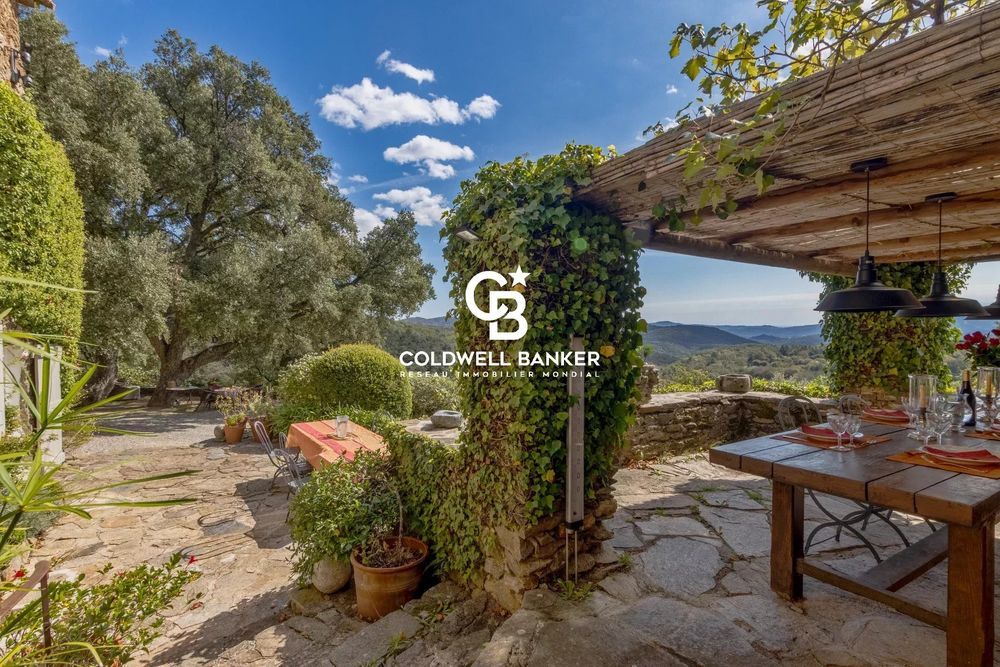 � vendre  Villa La Garde-Freinet (83680)